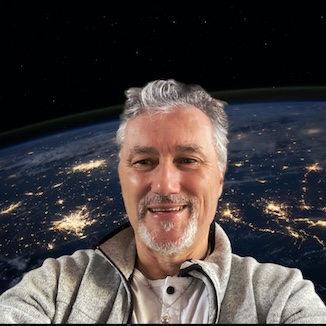 Asko Nummela, tietoisuusvalmentaja, matka tähtiin takaisinpaluun ohjelman kehittäjä